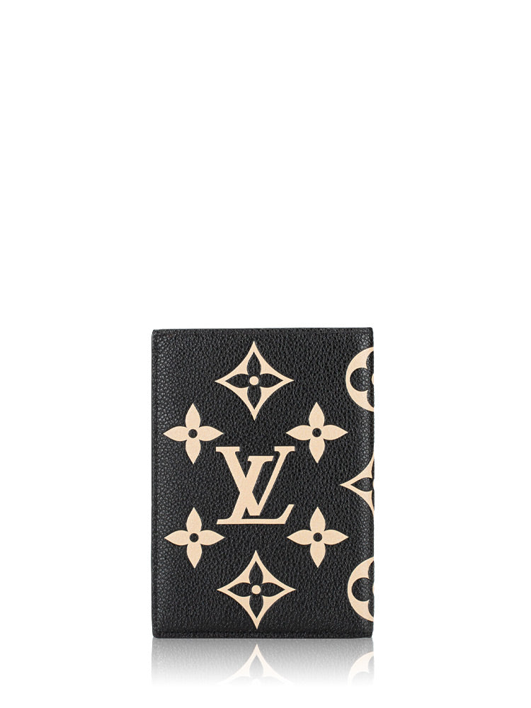 Louis Vuitton Passport Cover in Monogram Heritage Linen