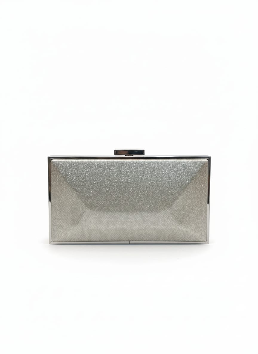 SLEEK Clutch