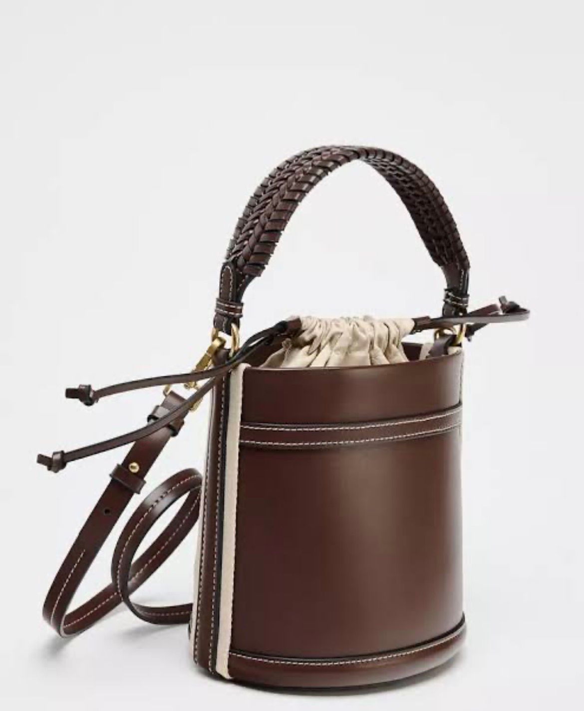 HANDLE BUCKET BAG