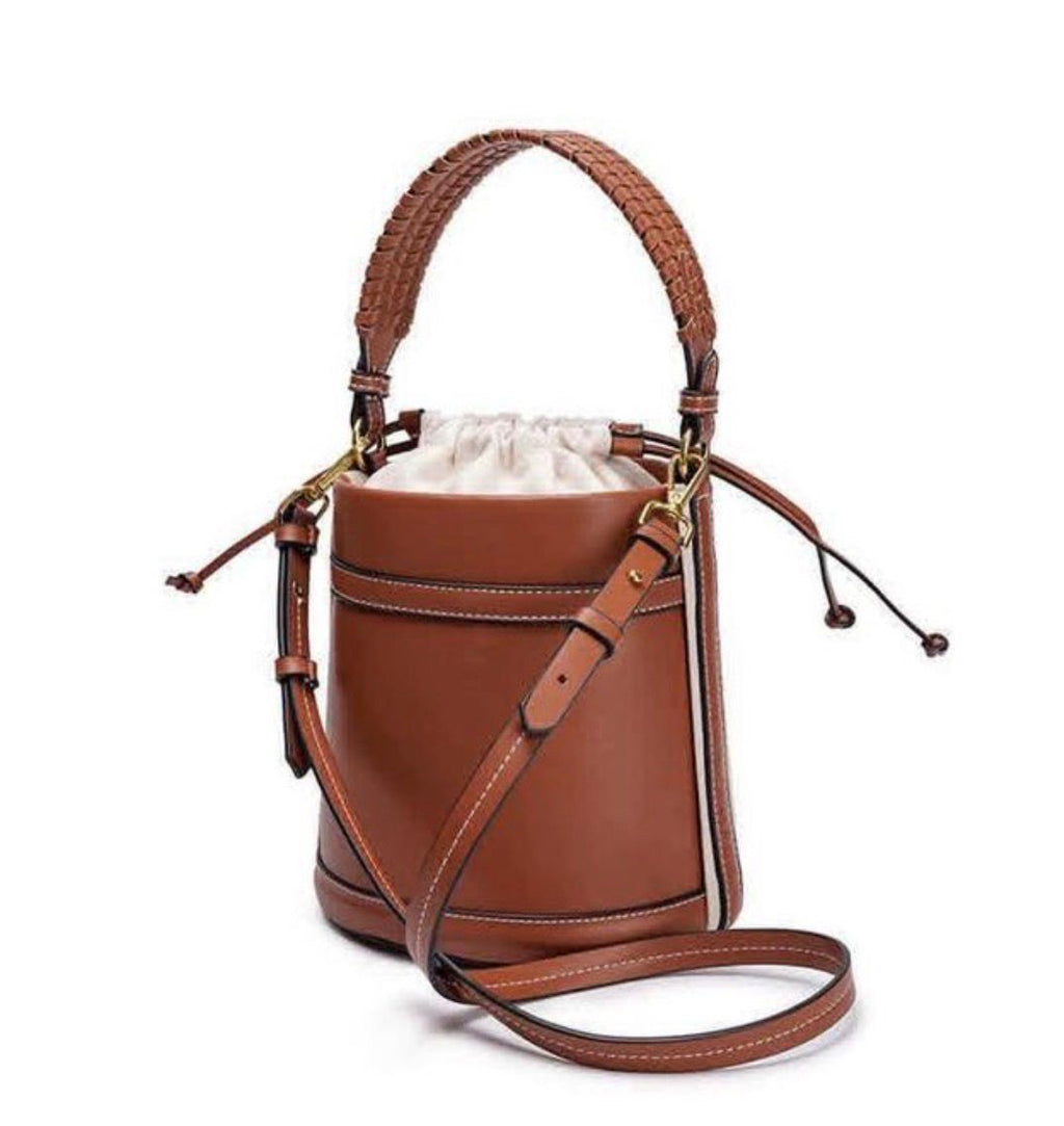 HANDLE BUCKET BAG